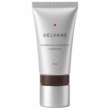 Delvane Featherlight Crease-Proof Corrector