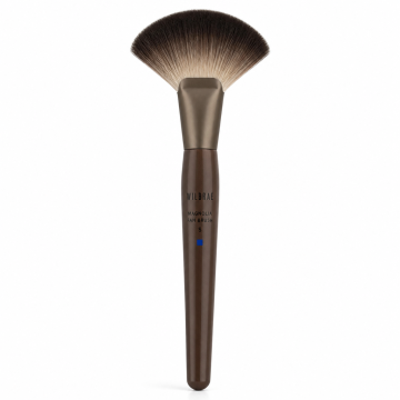 Wilbrae Verglas Magnolia Fan Brush